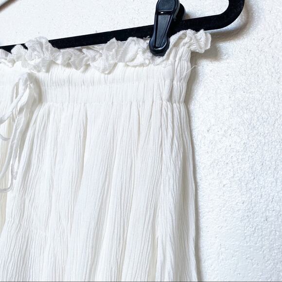 Hazel Elastic Waist Crinkle Layered Mini Skirt Size Medium - Picture 2 of 9